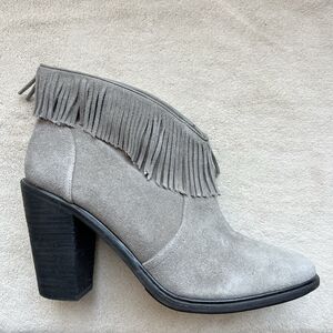 Joie Loren Gray Suede Ankle High Block Heel Booties Women 41 US 10.5 - 11 Fringe